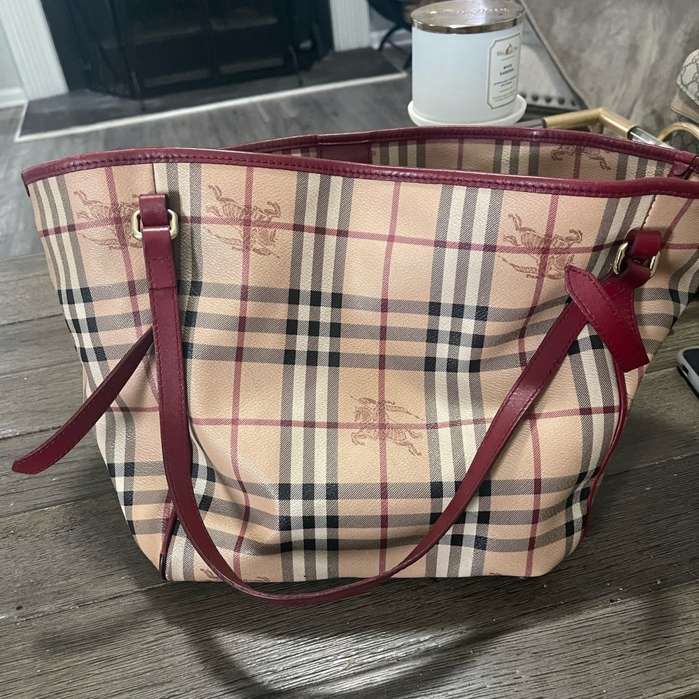 Burberry Purse